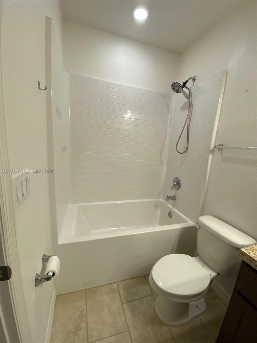 PORT ST LUCIE SECTION 8 - Residential