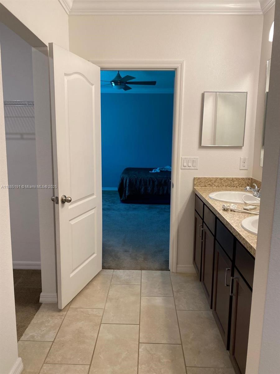 PORT ST LUCIE SECTION 8 - Residential