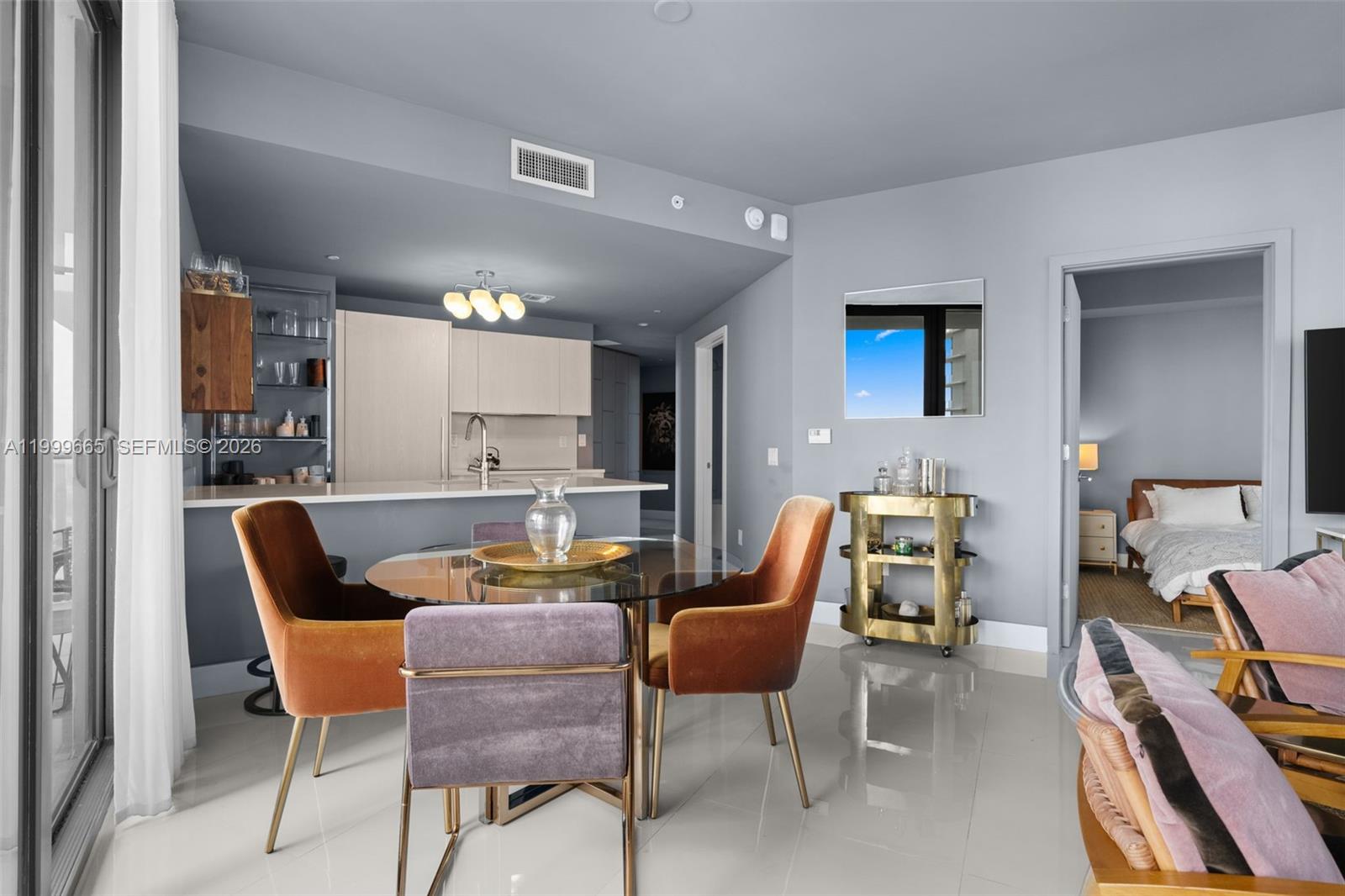 PARAISO BAYVIEWS CONDO - Residential