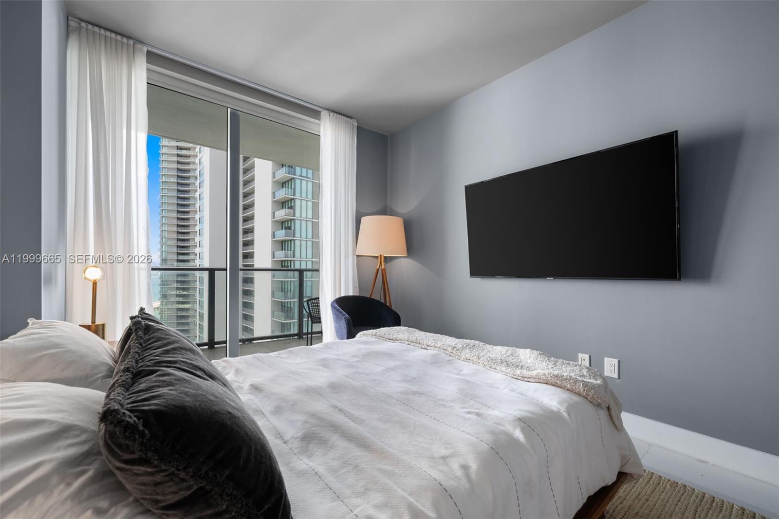 PARAISO BAYVIEWS CONDO - Residential