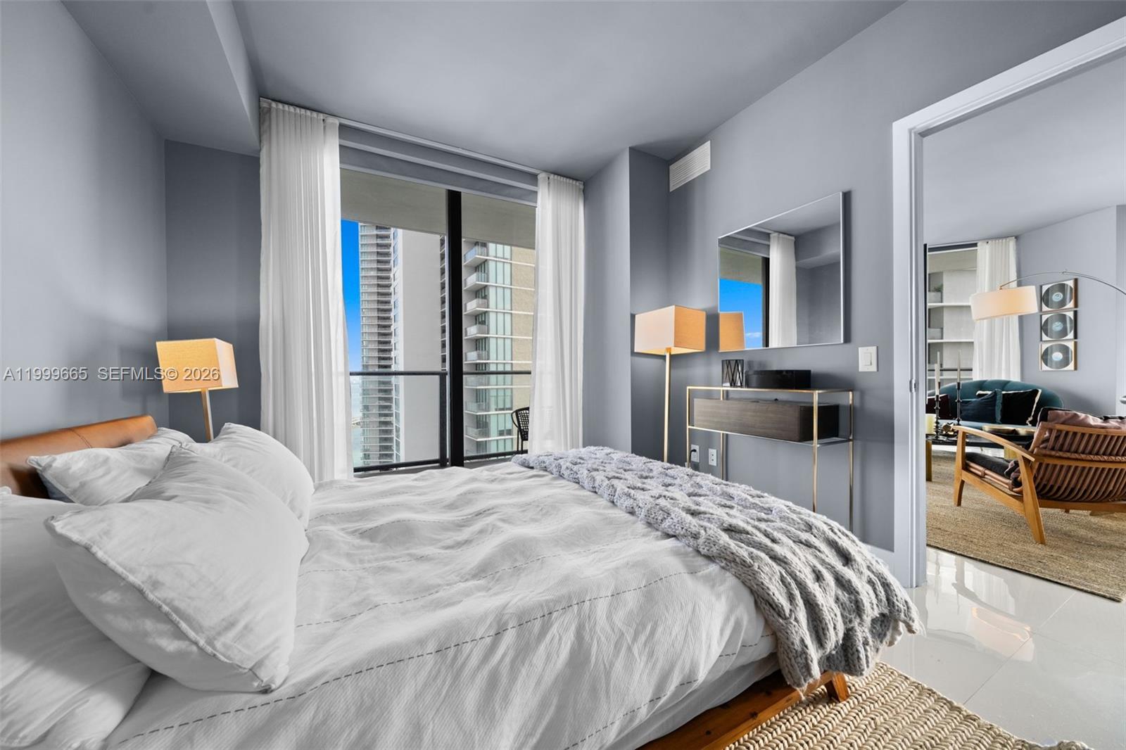 PARAISO BAYVIEWS CONDO - Residential