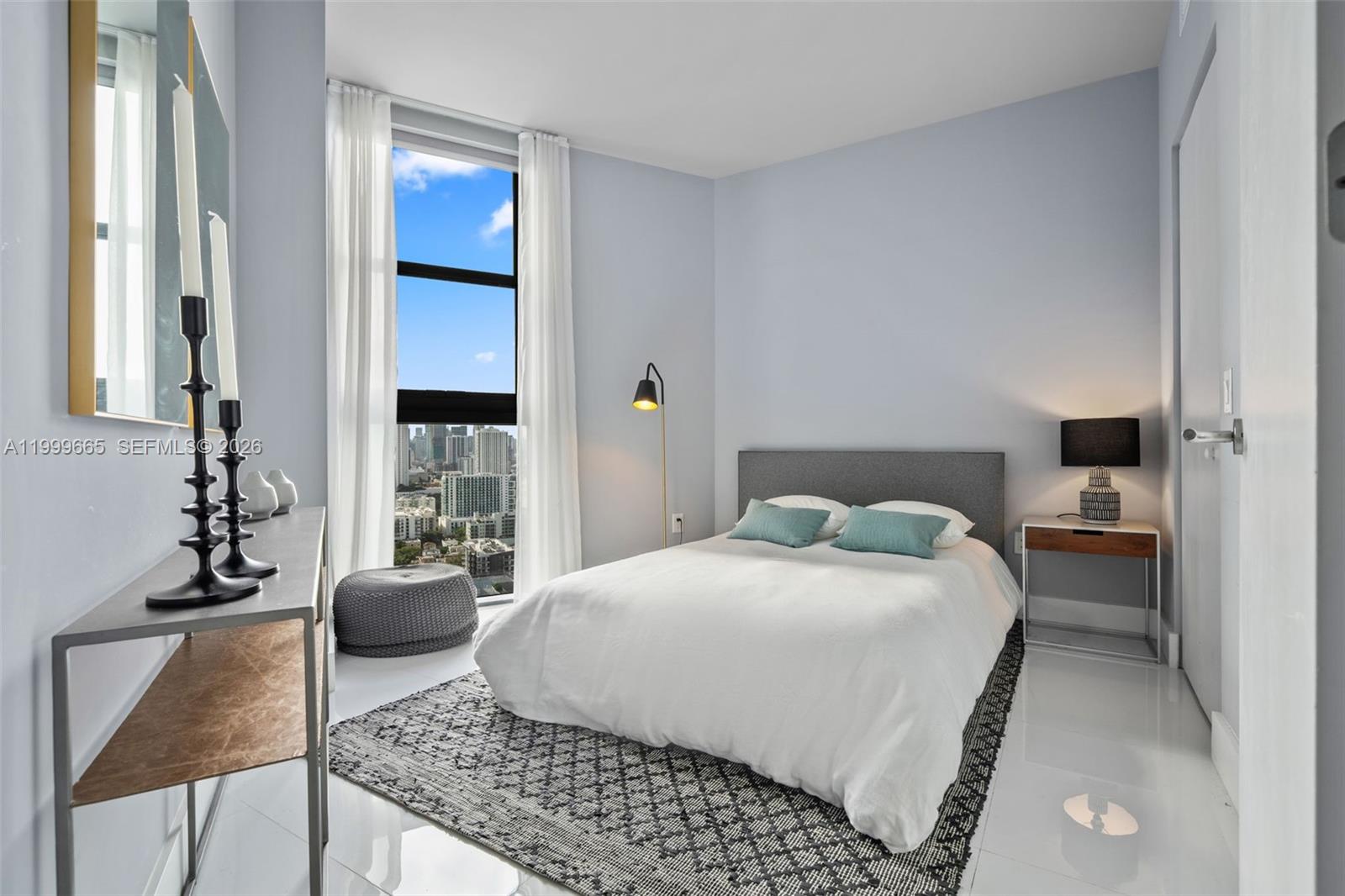 PARAISO BAYVIEWS CONDO - Residential