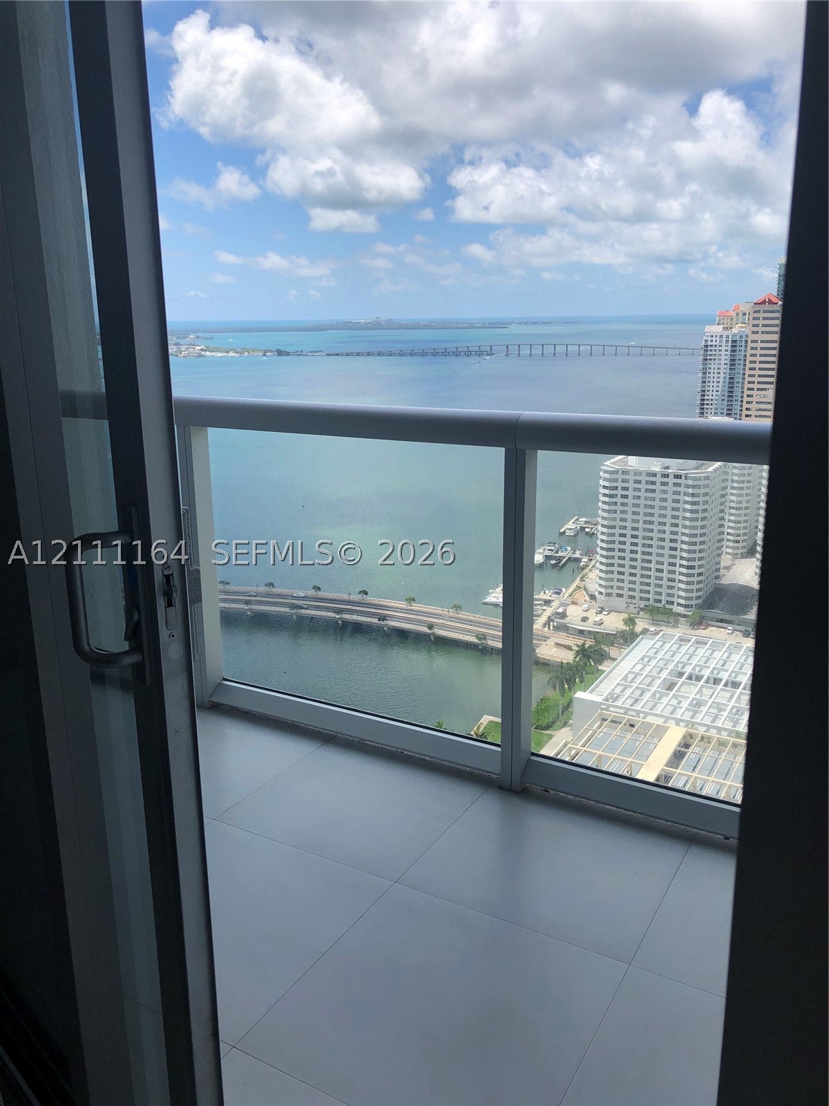 495 Brickell Ave 3507