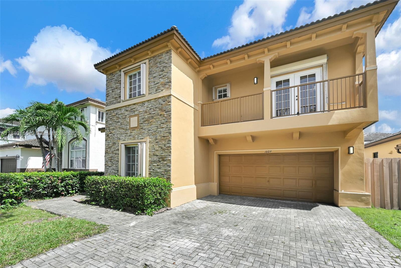 1609 SW 154th Path