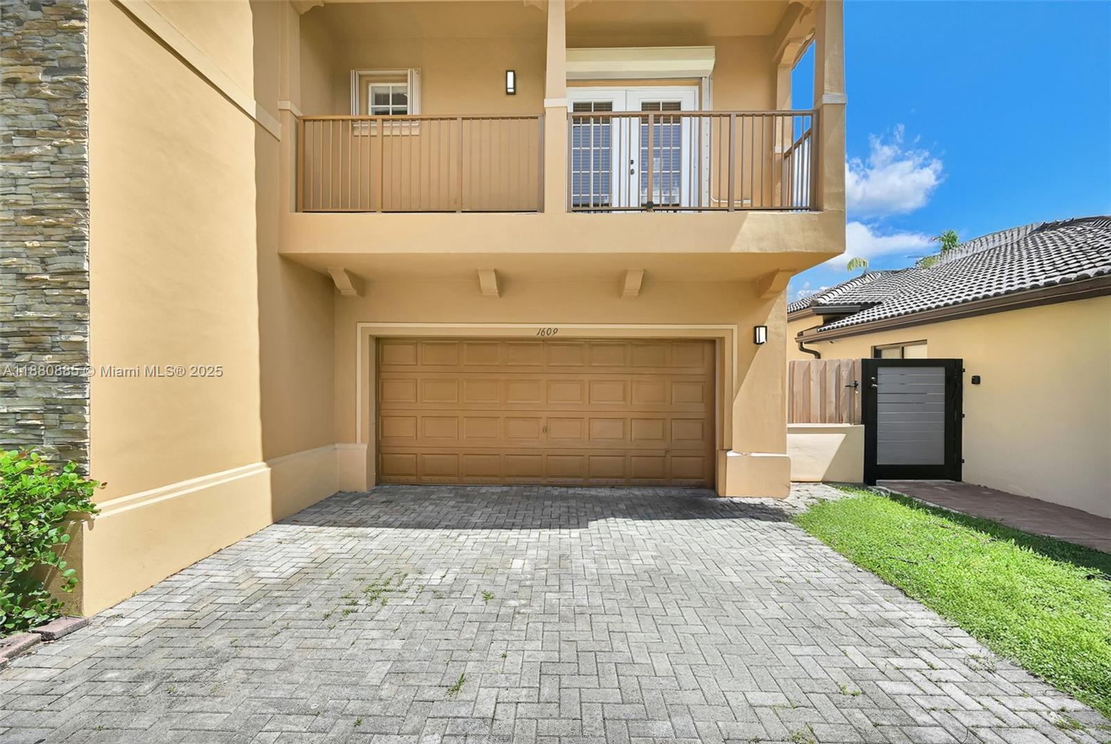 1609 SW 154th Path