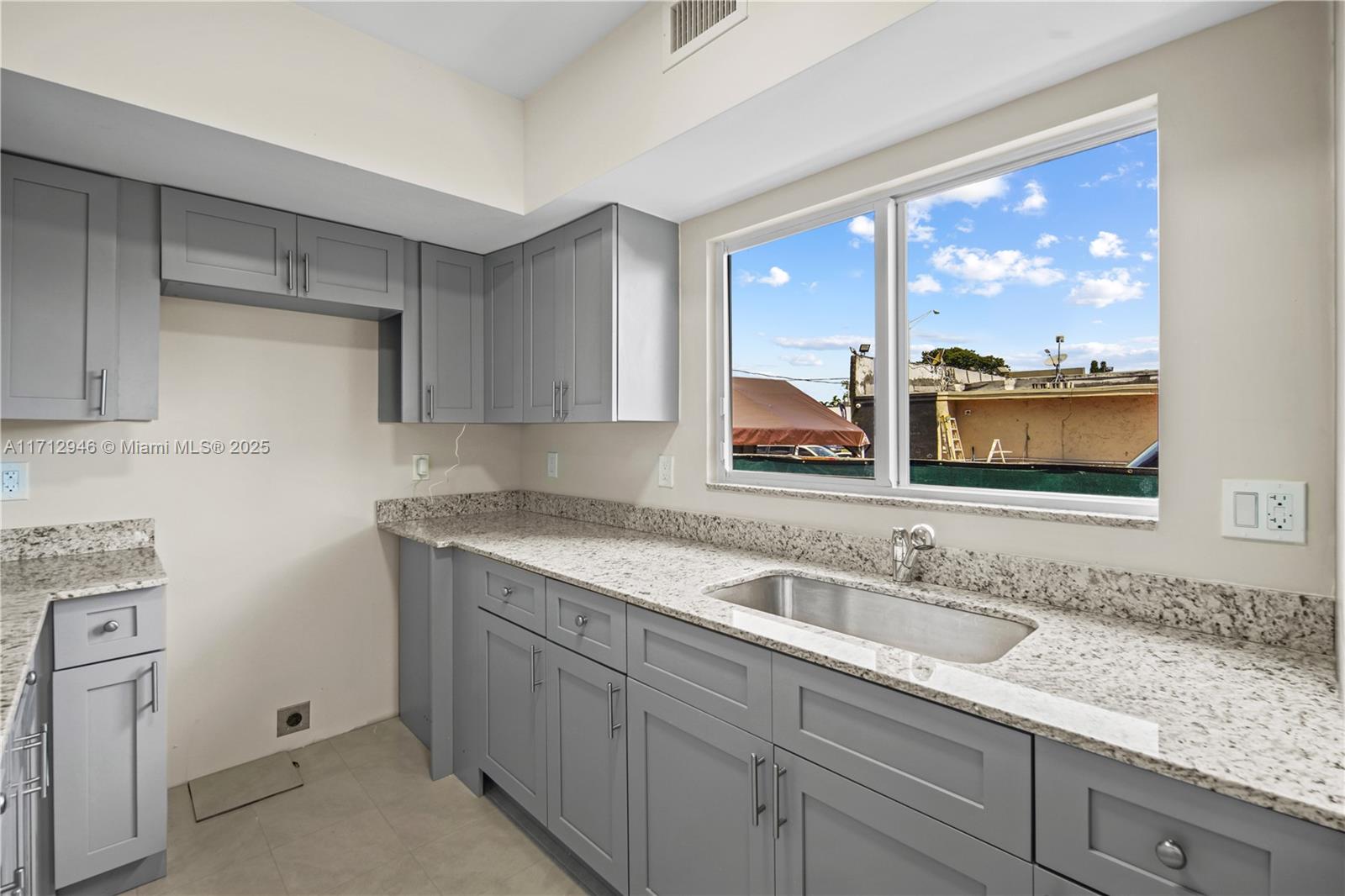 LITTLE RIVER GARDENS - Residential Lease