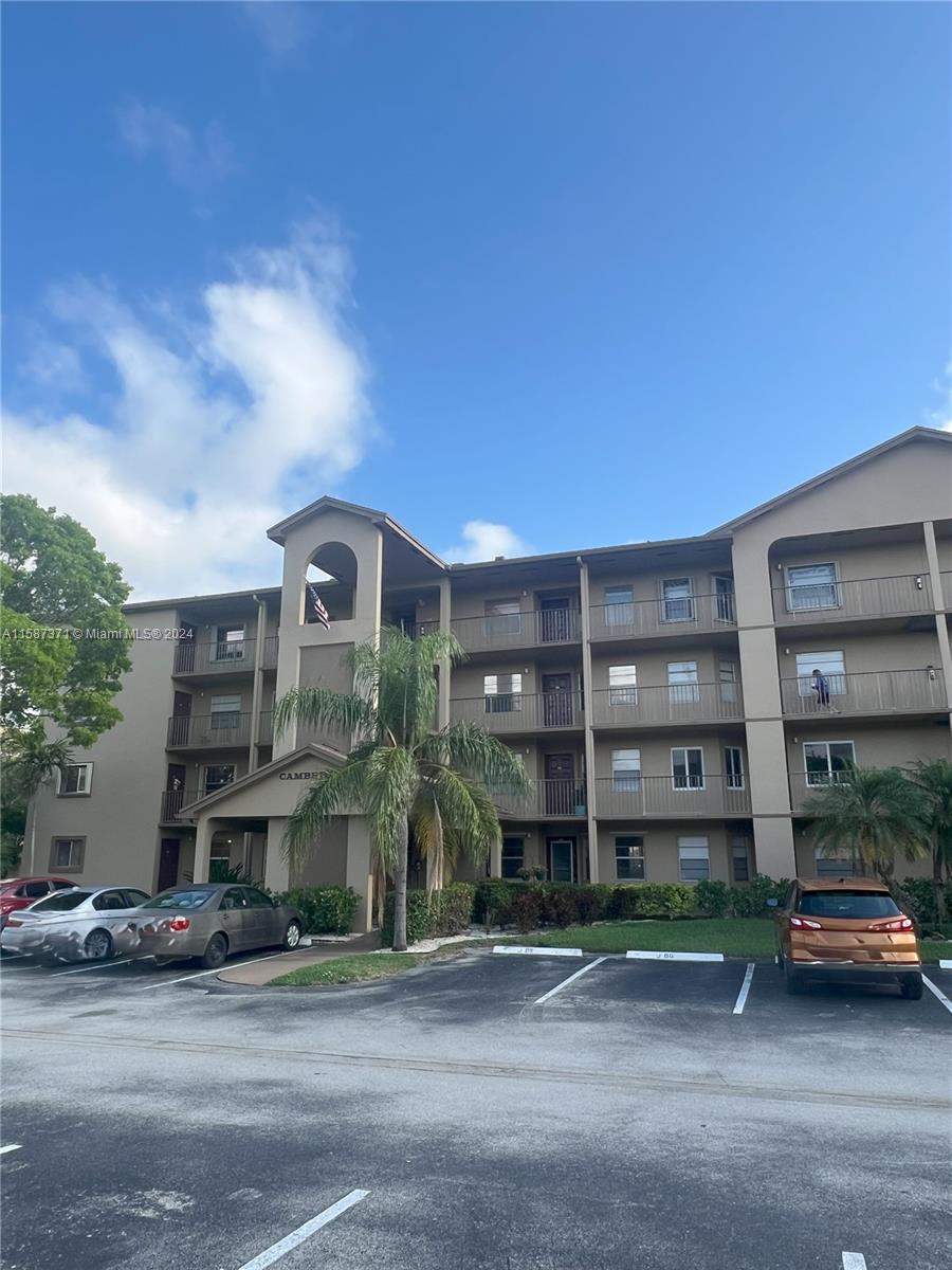 CAMBRIDGE AT CENTURY VILL - Residential