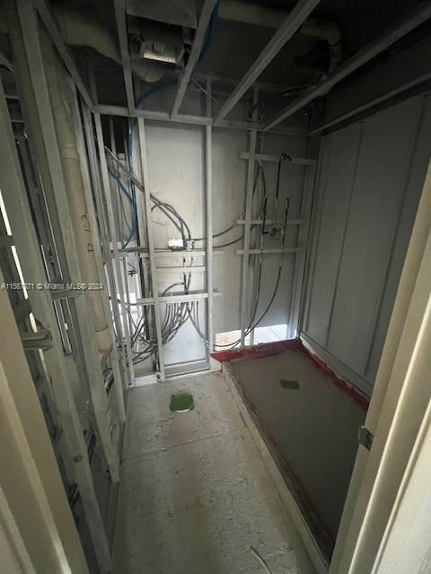 CAMBRIDGE AT CENTURY VILL - Residential