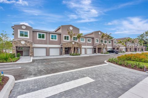 Photo of 1559 NW 94th Way #08, Coral Springs, FL 33071 (MLS # A11887485)
