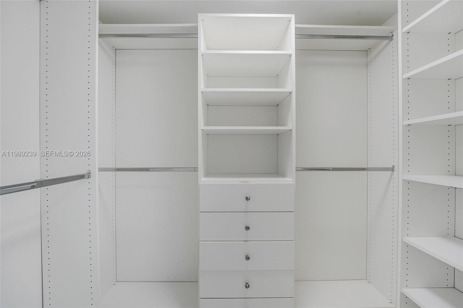 THE PENINSULA II CONDO - Residential