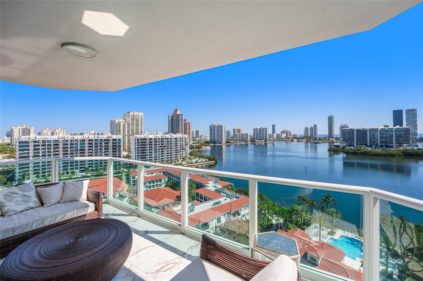 THE PENINSULA II CONDO - Residential