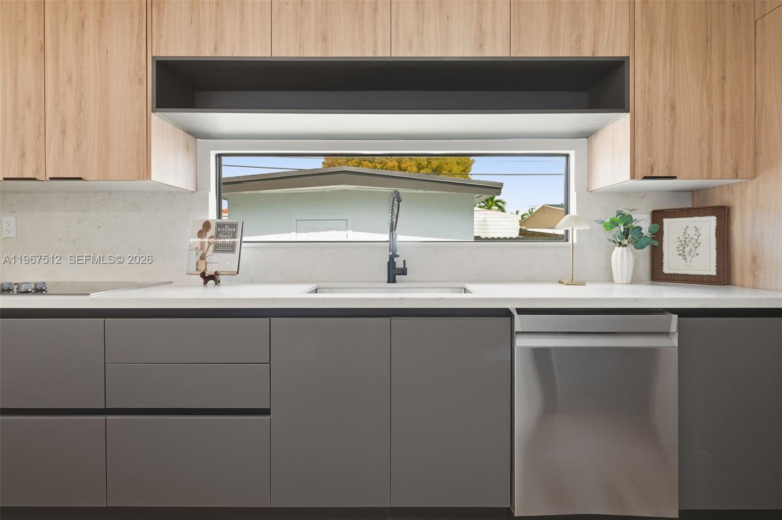 CORAL RIDGE - Residential