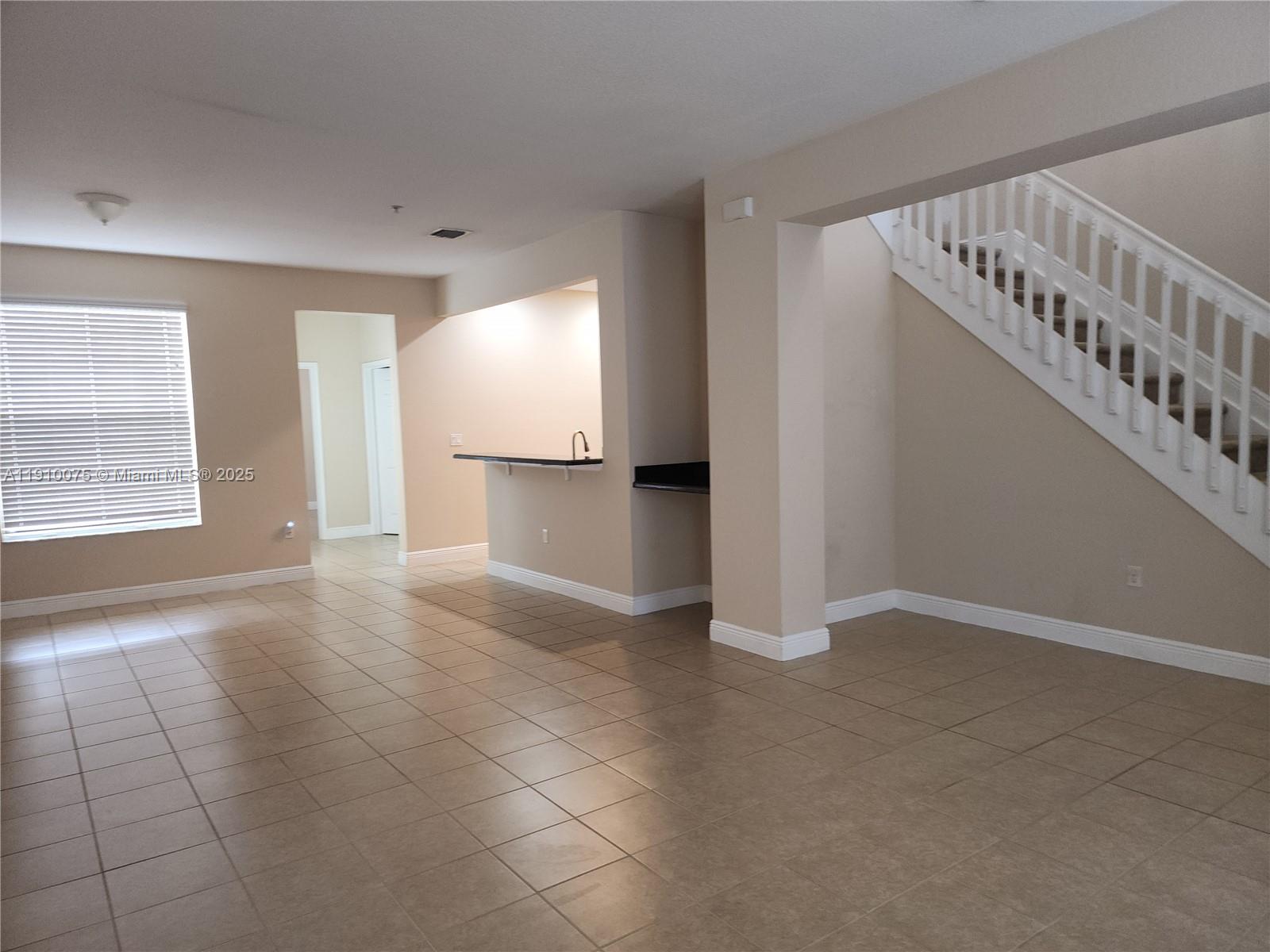 MEADOW PINES - Residential Lease