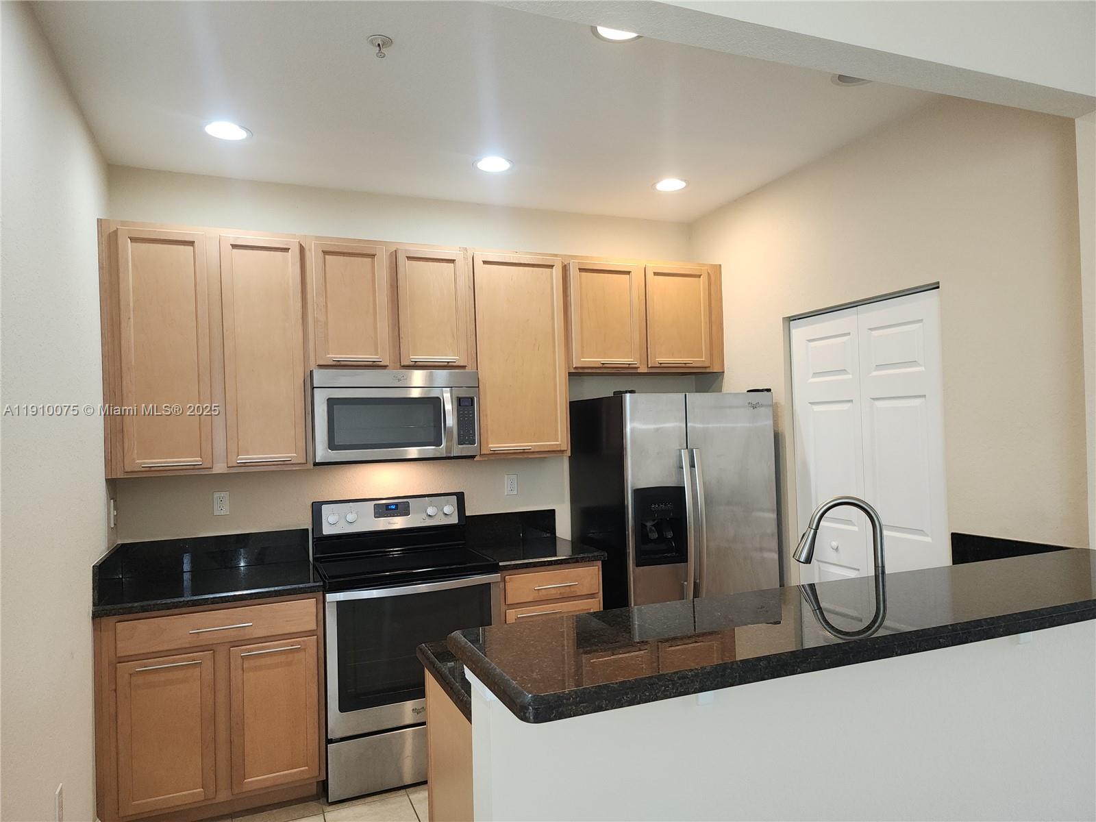 MEADOW PINES - Residential Lease