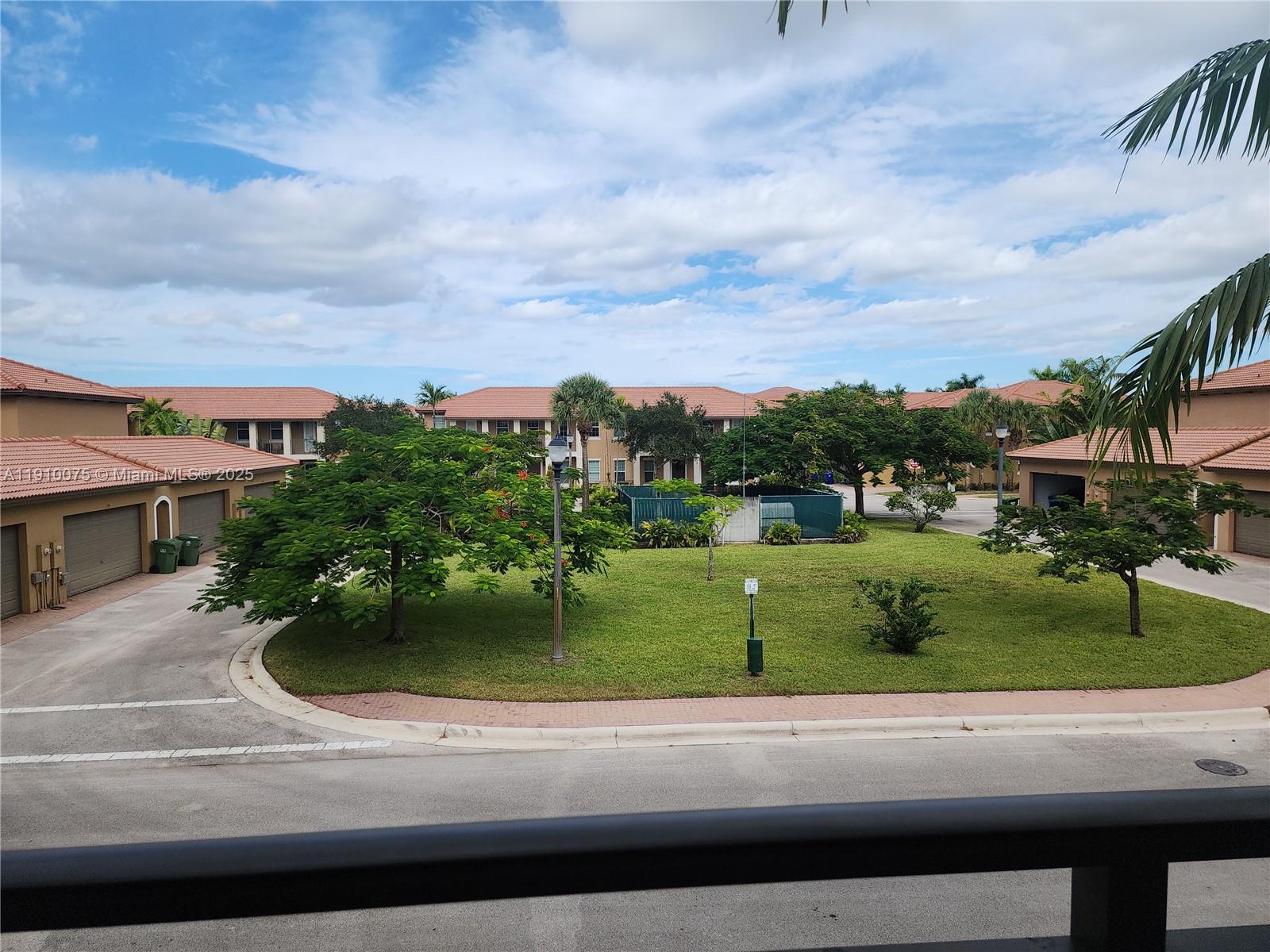 MEADOW PINES - Residential Lease