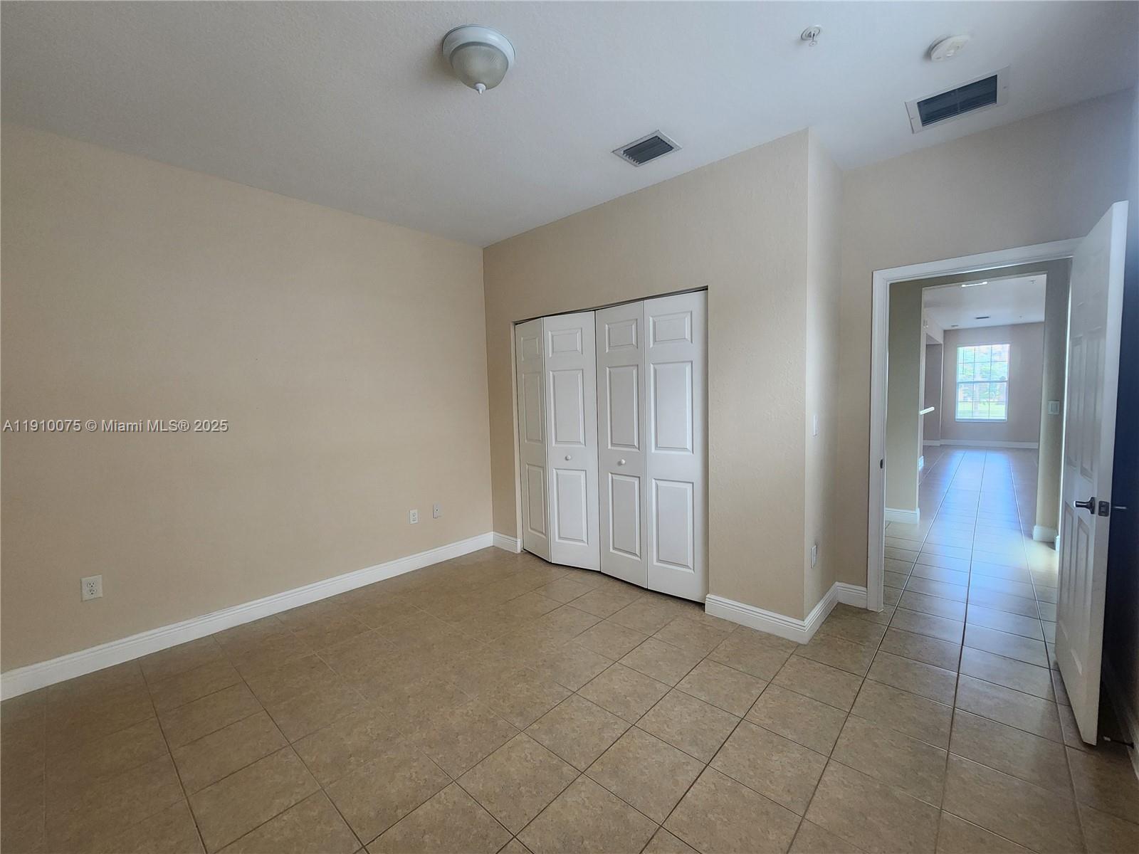 MEADOW PINES - Residential Lease