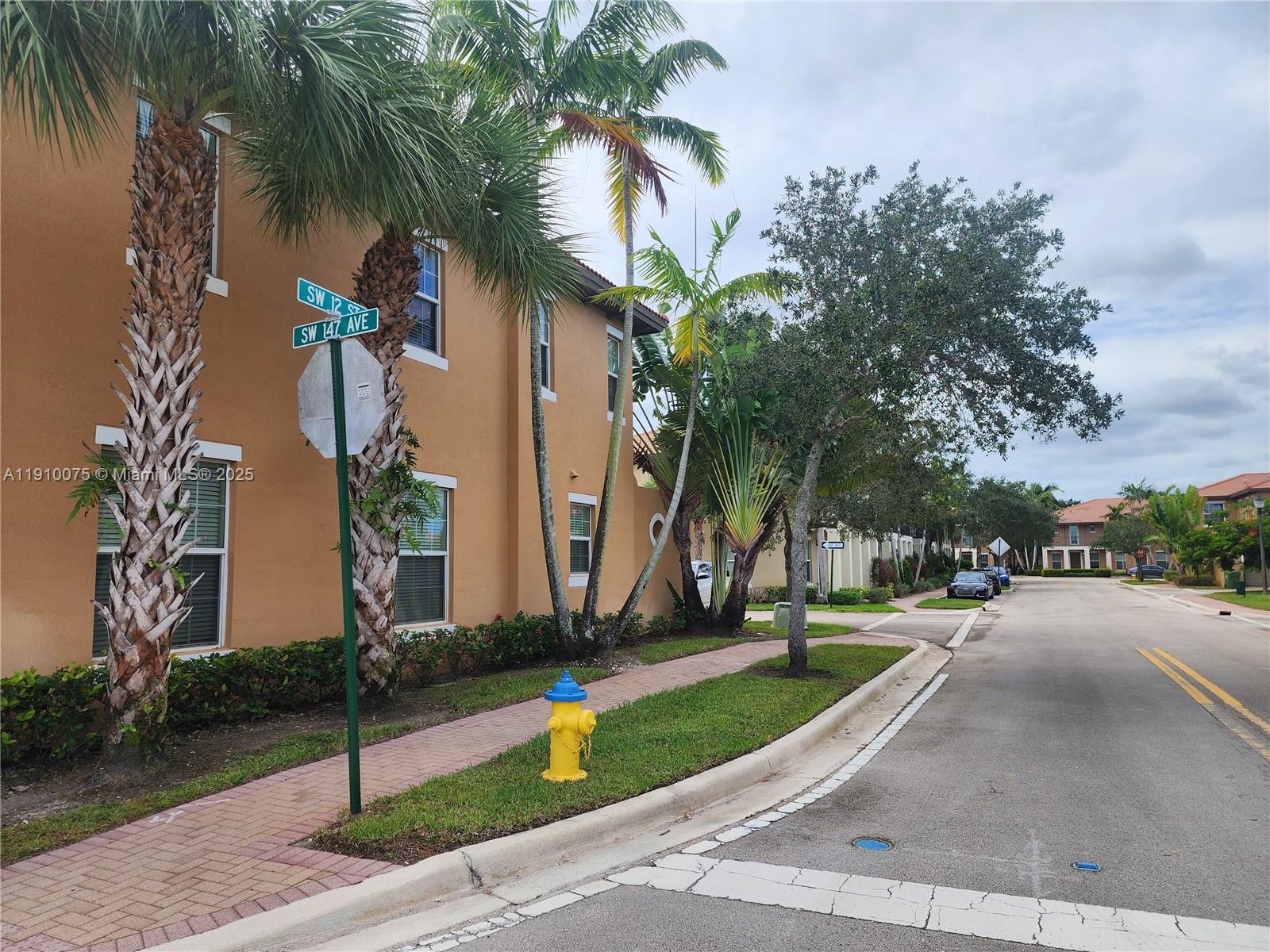 MEADOW PINES - Residential Lease