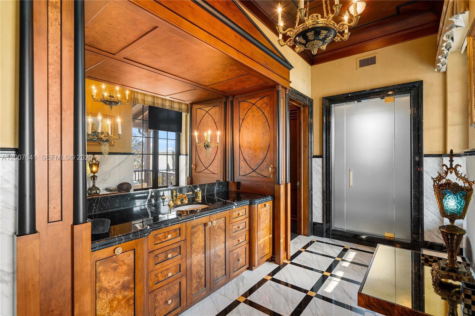 Lakt Thonotossasa - Residential