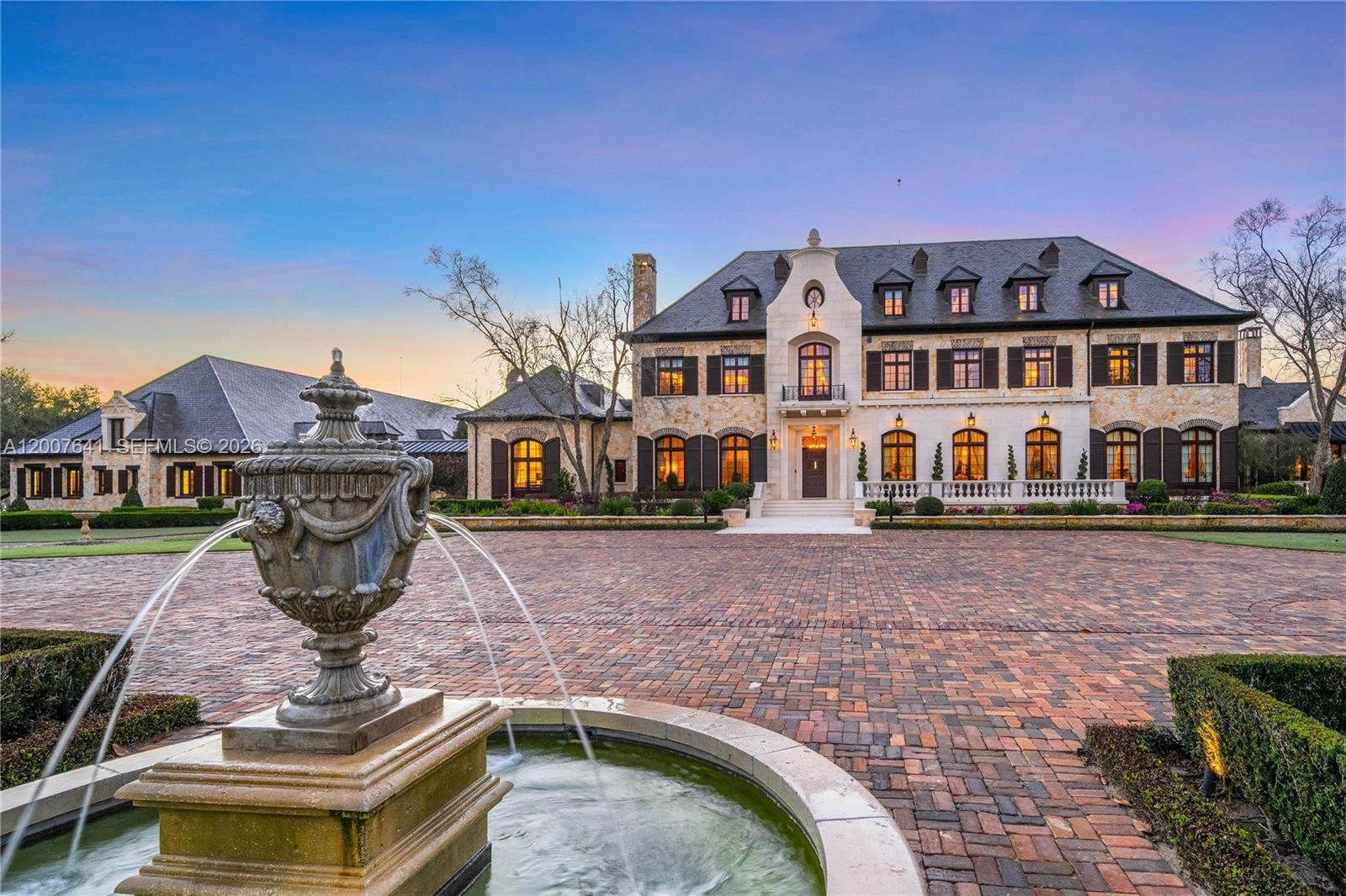 Lakt Thonotossasa - Residential