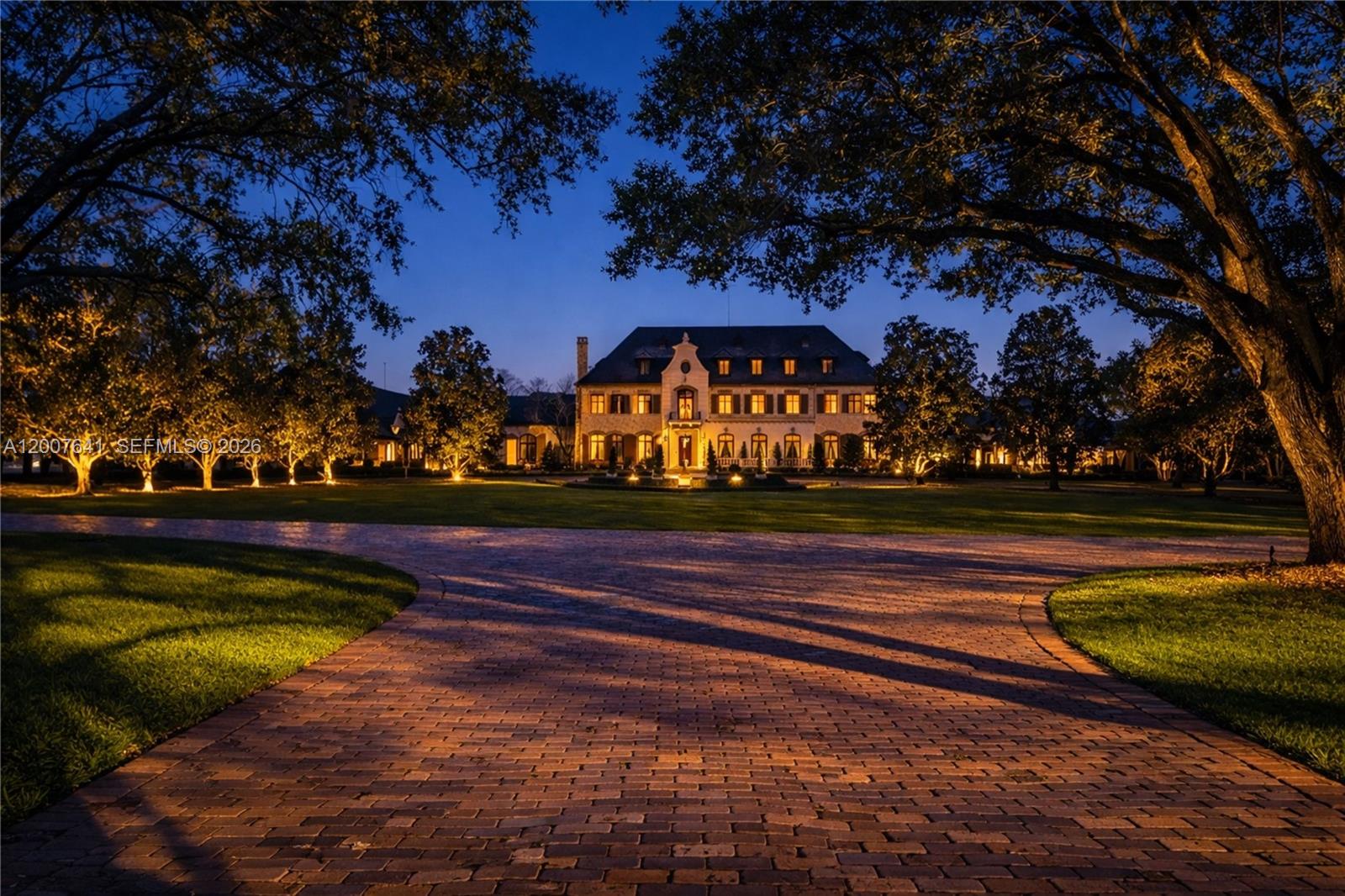 Lakt Thonotossasa - Residential