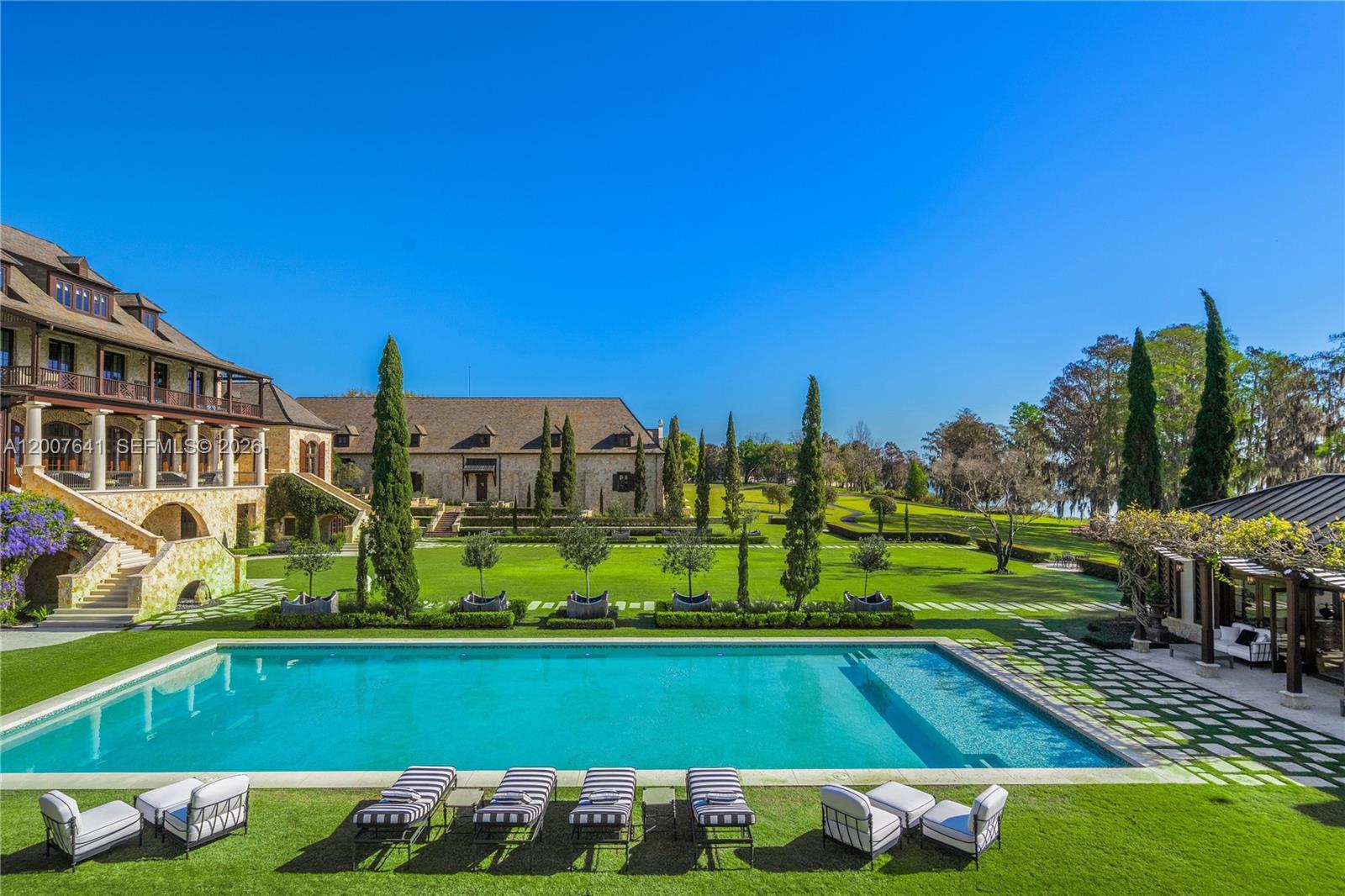 Lakt Thonotossasa - Residential