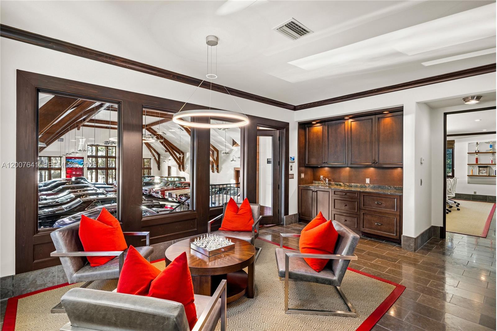 Lakt Thonotossasa - Residential