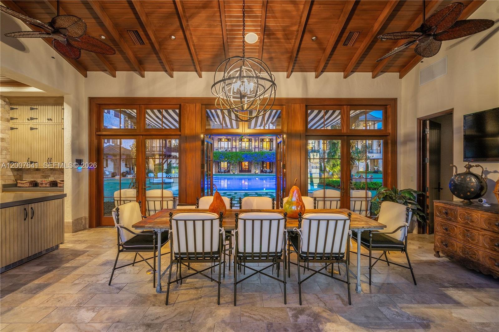 Lakt Thonotossasa - Residential