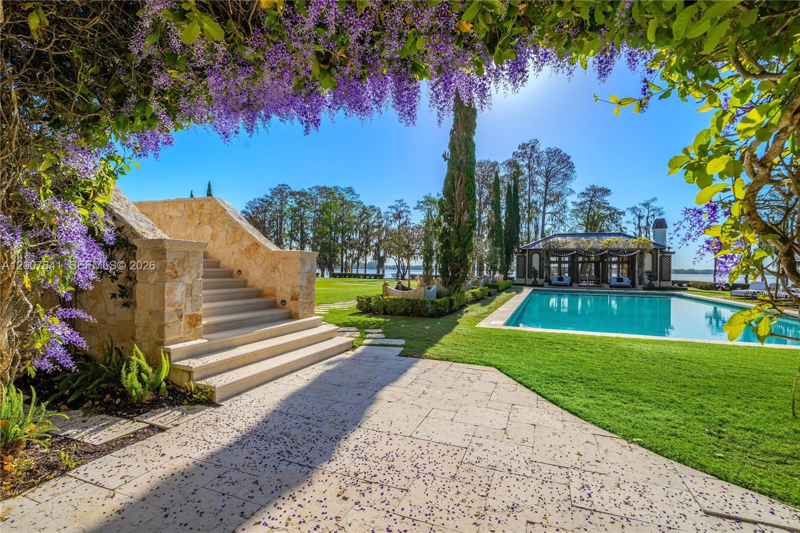 Lakt Thonotossasa - Residential