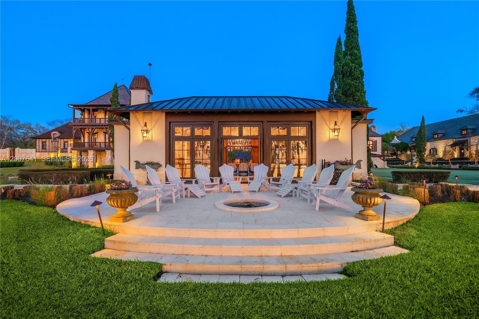 Lakt Thonotossasa - Residential