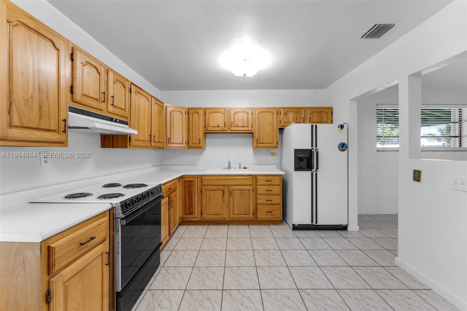 HOMESTEAD LAKE PK HOMES 1 - Residential