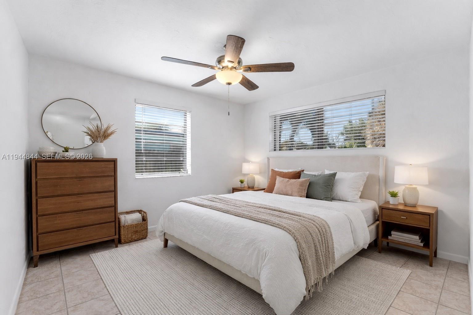 HOMESTEAD LAKE PK HOMES 1 - Residential