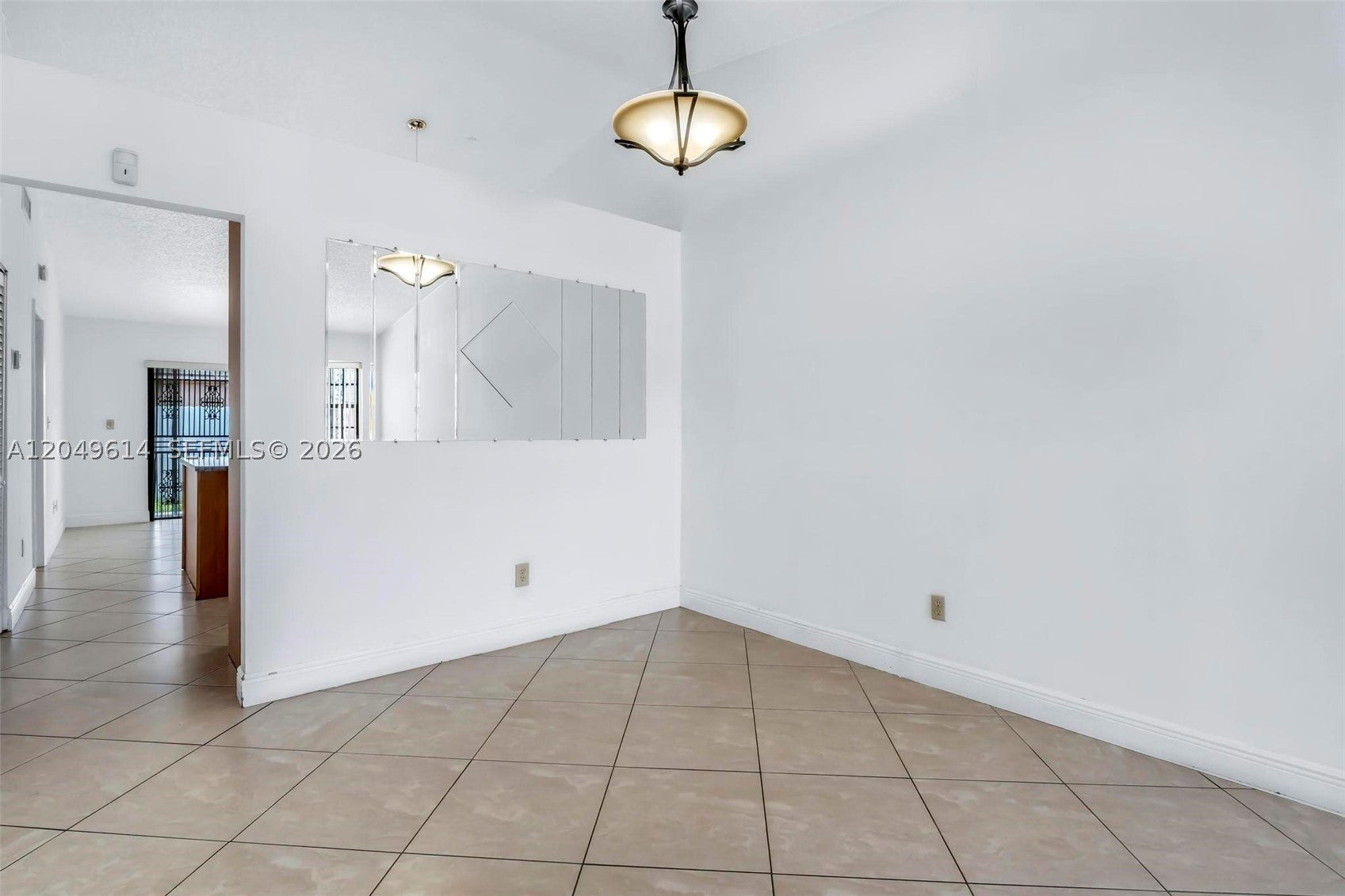 8871 NW 114th St