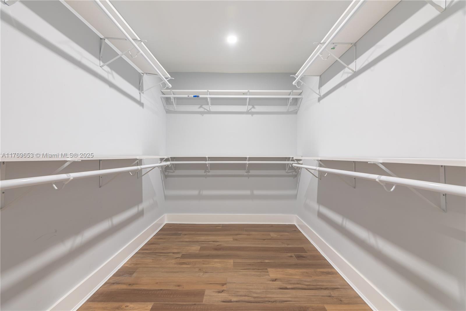 J G HEADS FARMS UNIT A - Residential