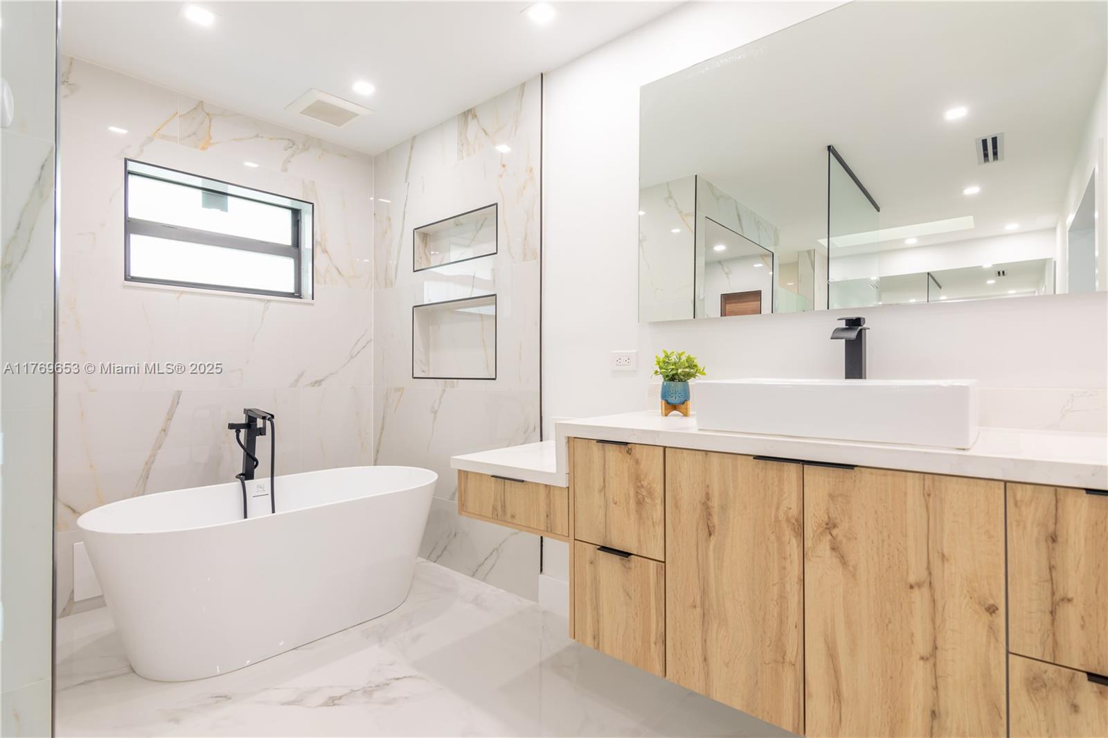 J G HEADS FARMS UNIT A - Residential