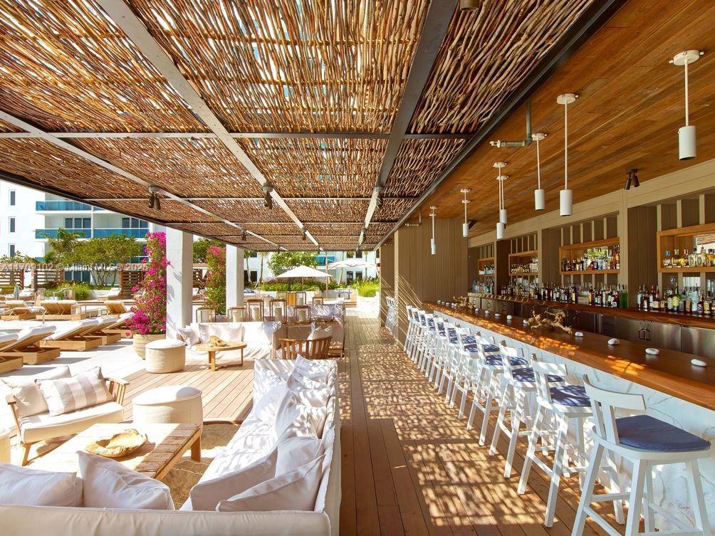 RONEY PALACE CONDO - Residential Lease