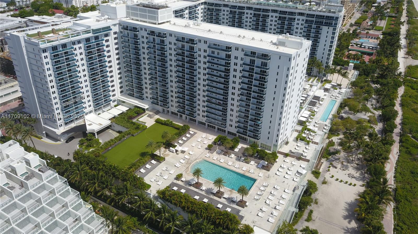 RONEY PALACE CONDO - Residential Lease
