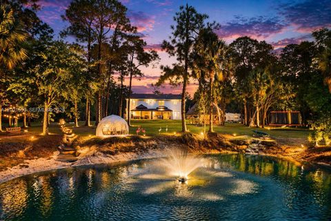 25401 SW 86th St Indian Town FL 34956