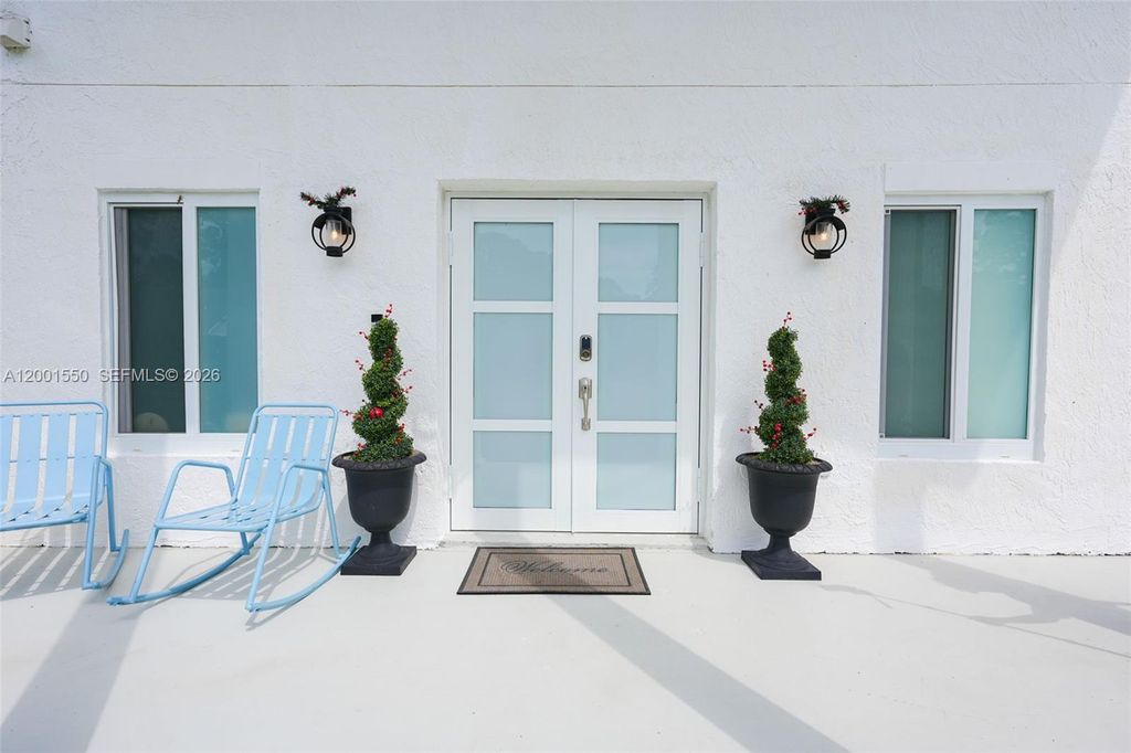 Photo of 25401 SW 86th St, Indian Town, FL 34956 (MLS # A12001550)
