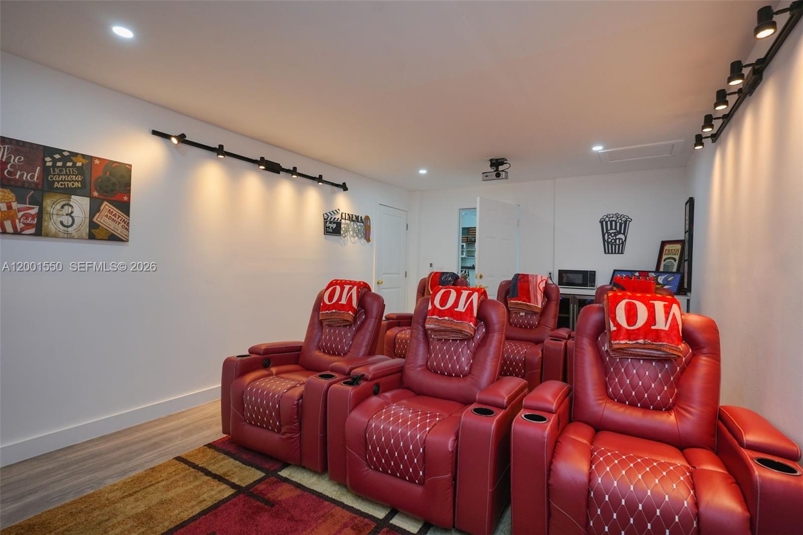 VILLAGE OF INDIANTOWN - Residential