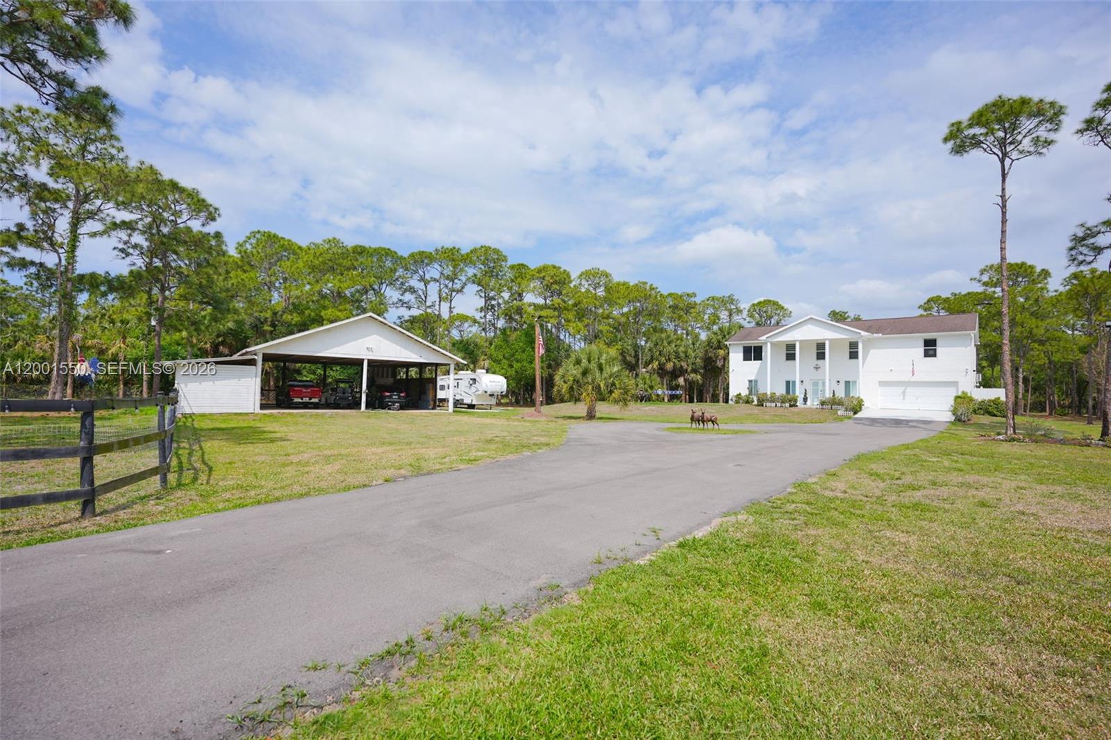 VILLAGE OF INDIANTOWN - Residential