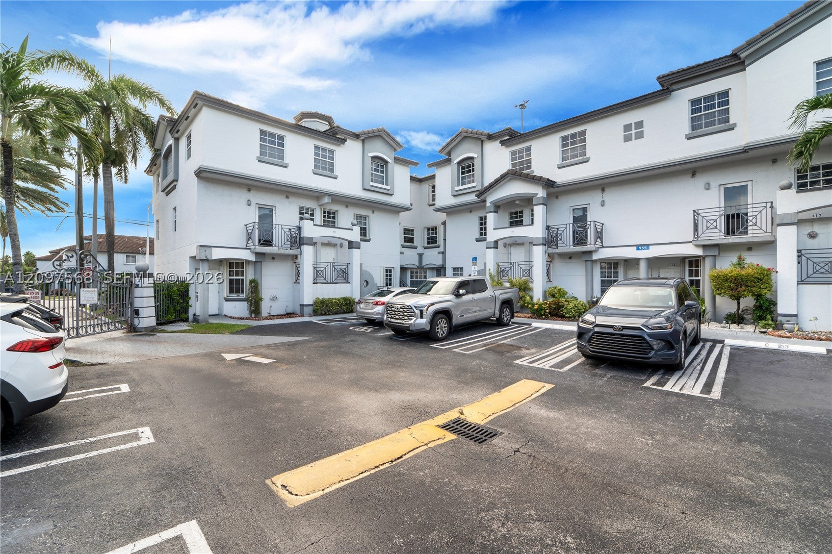 955 NW 82nd Ave 213-C