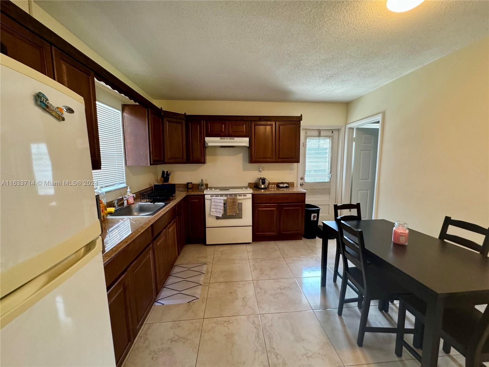 OSCEOLA PARK - Residential Income