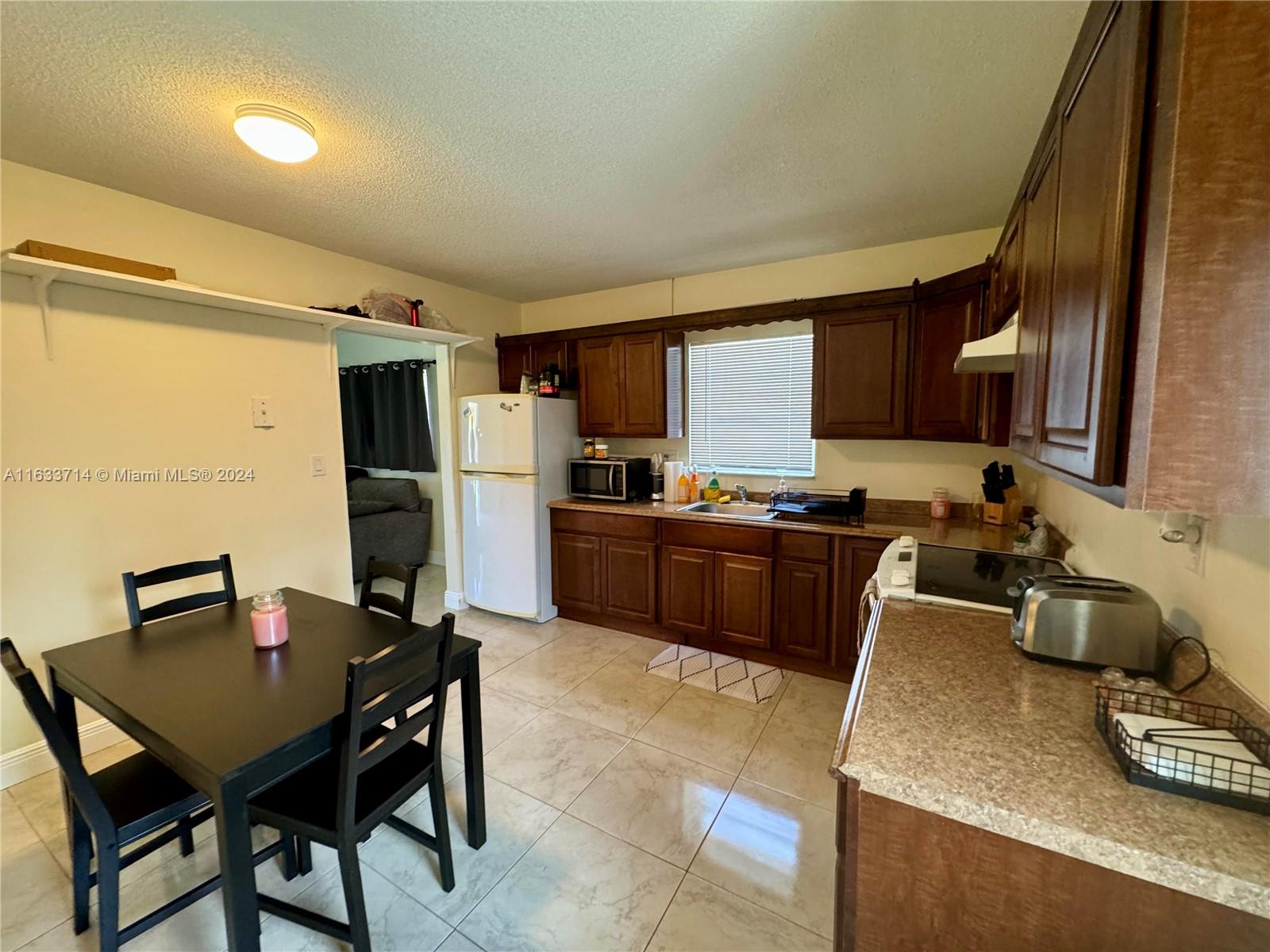OSCEOLA PARK - Residential Income