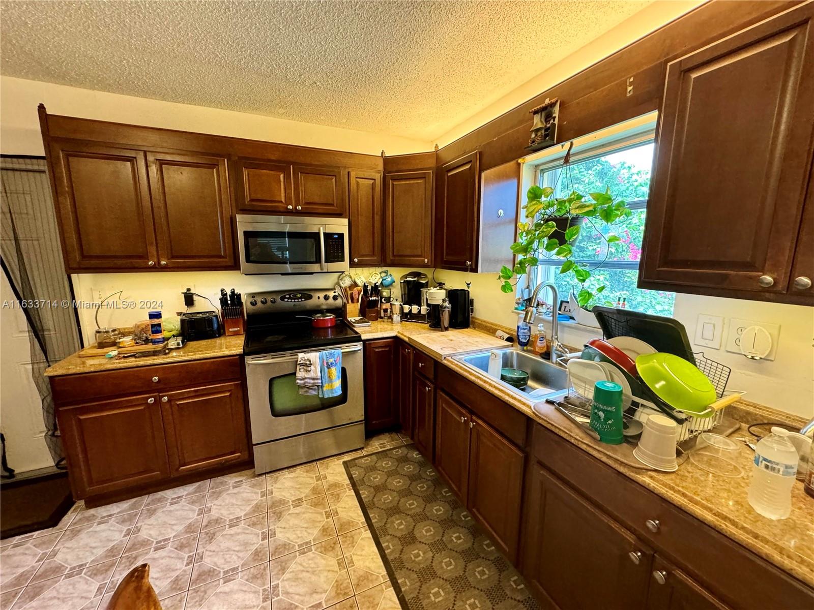 OSCEOLA PARK - Residential Income