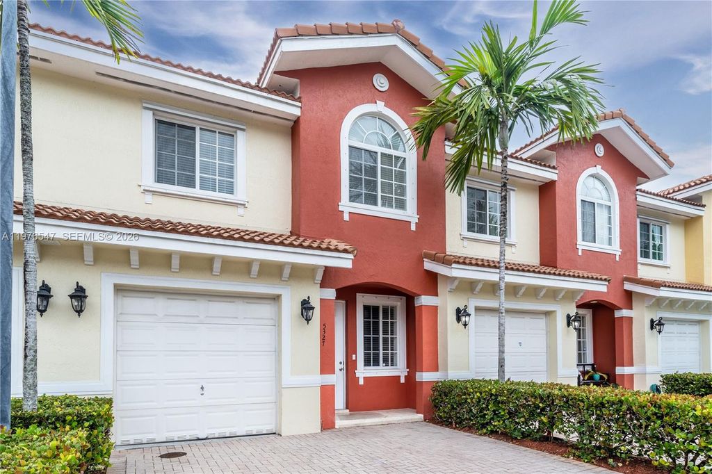 Photo of 5327 SW 40th Ave, Dania Beach, FL 33314 (MLS # A11976547)