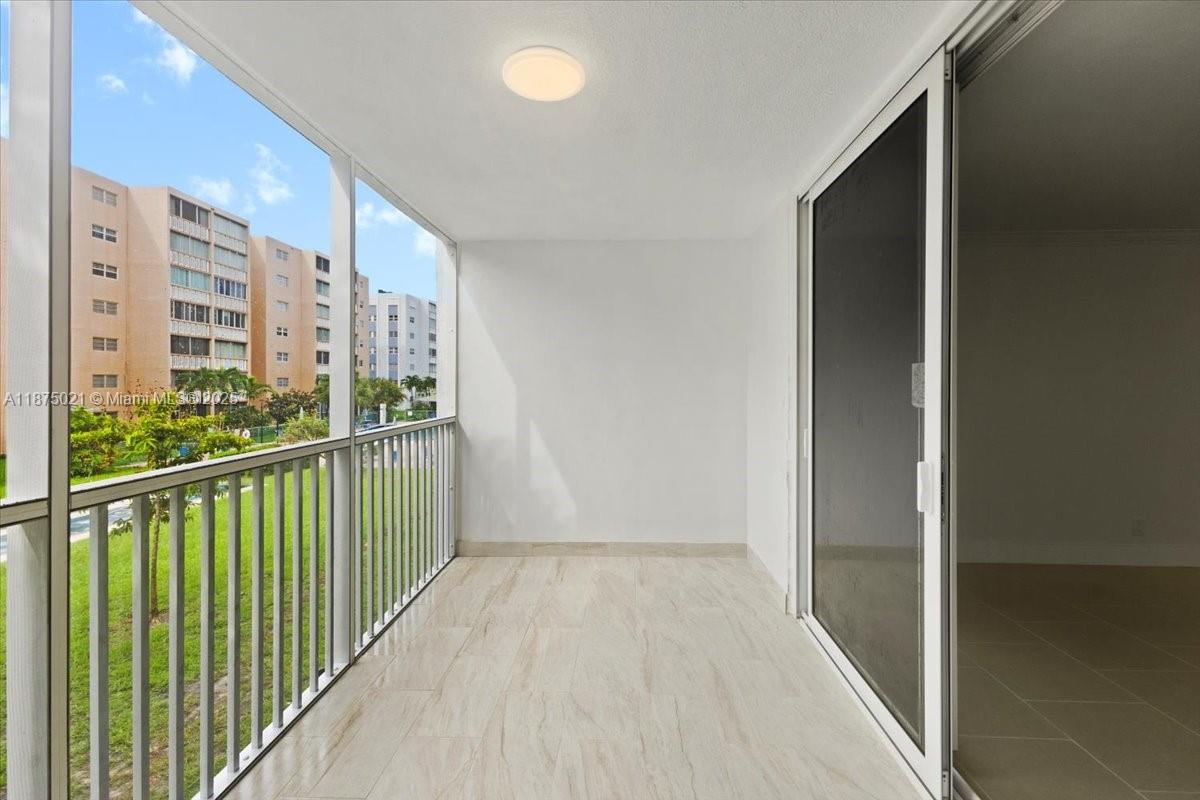 MEADOWBROOK TOWERS CONDO L - Residential