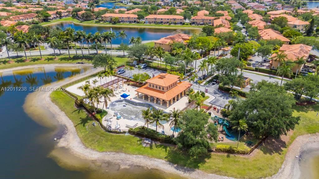 EGRET LAKES ESTATES SEC 2 - Residential