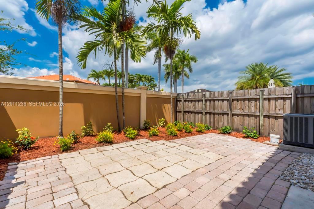 EGRET LAKES ESTATES SEC 2 - Residential