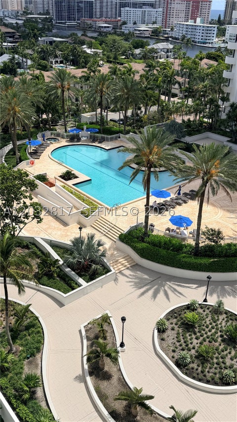 Tiny photo for 21205 Yacht Club Dr #1201, Aventura, FL 33180 (MLS # A12032817)