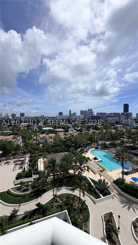 Tiny photo for 21205 Yacht Club Dr #1201, Aventura, FL 33180 (MLS # A12032817)